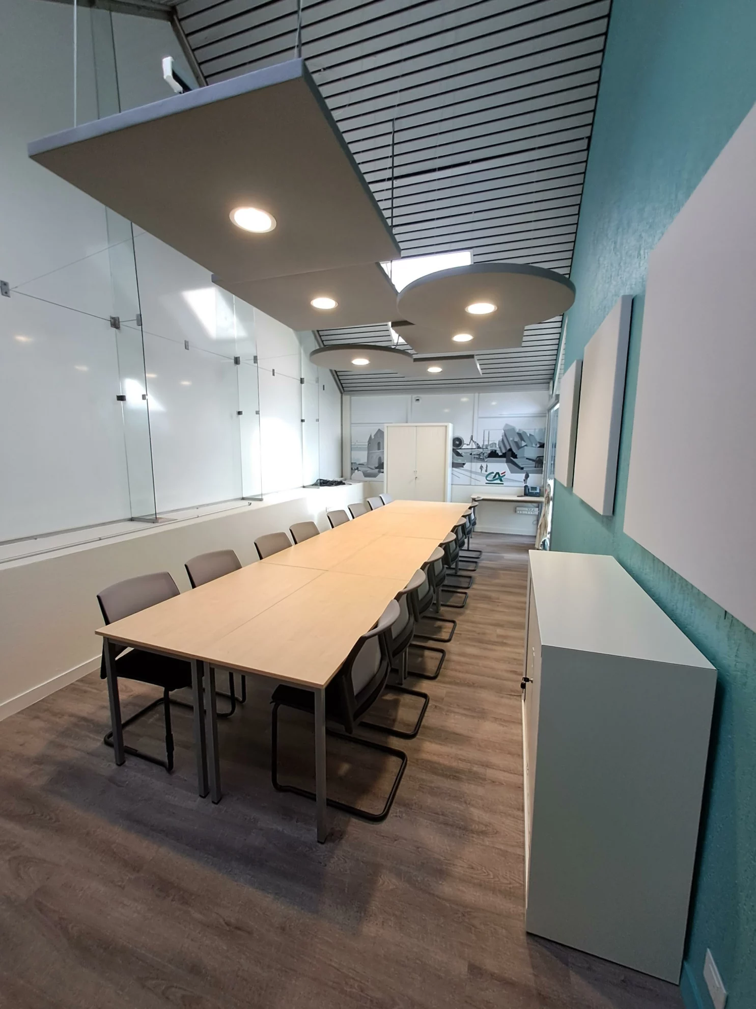 aménagement agence bancaire Pleumartin