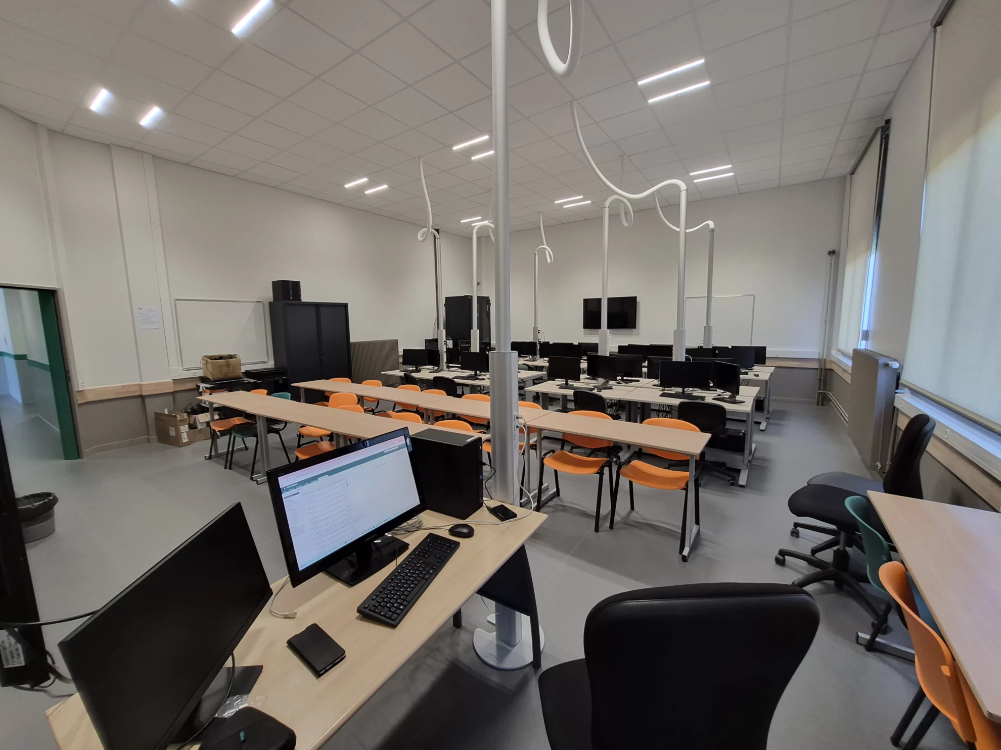 rénovation salles de classe lycée Niort